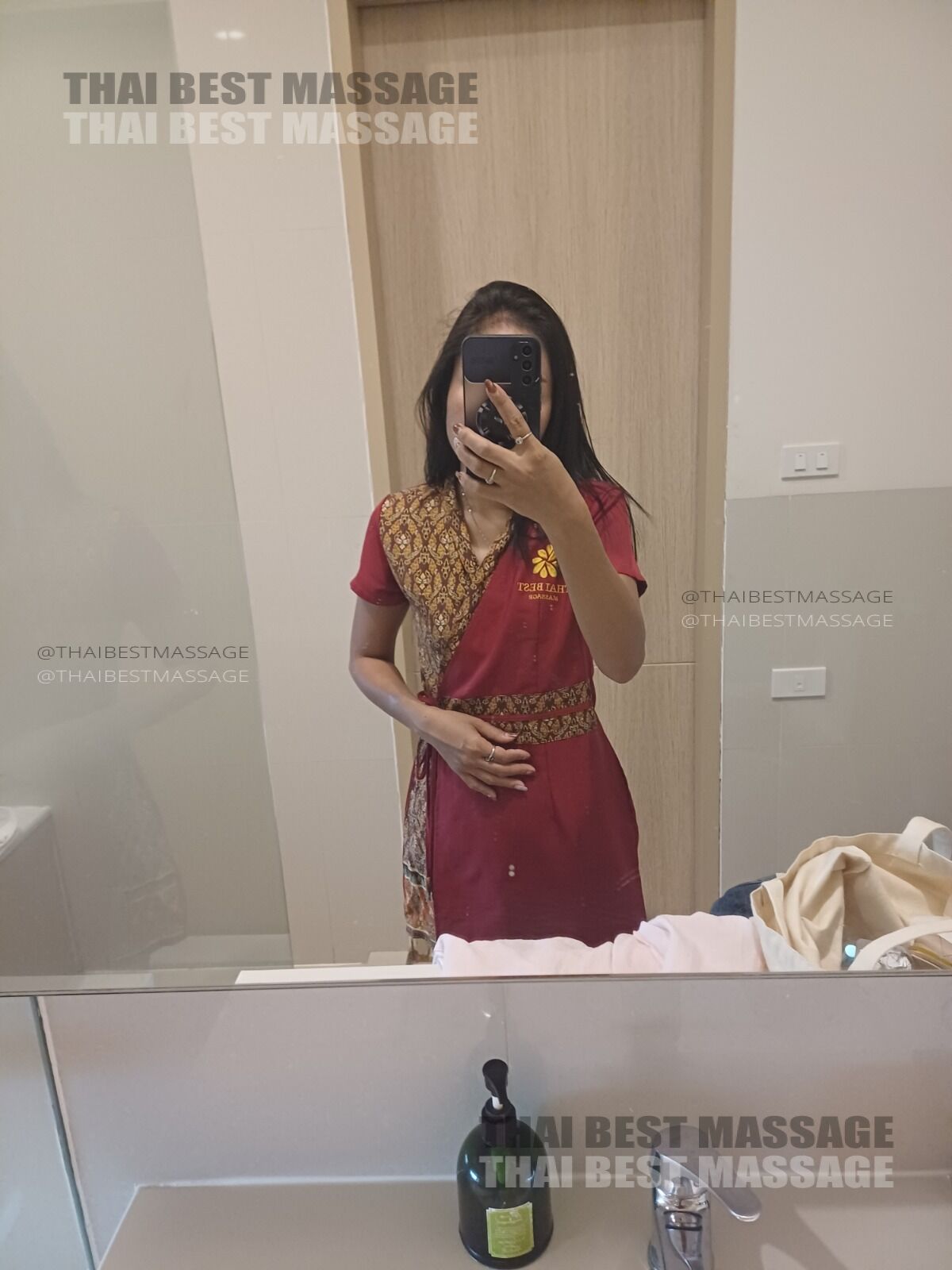 Thai Best Massage: Delivering Relaxation Right to Your Room in Bangkok
