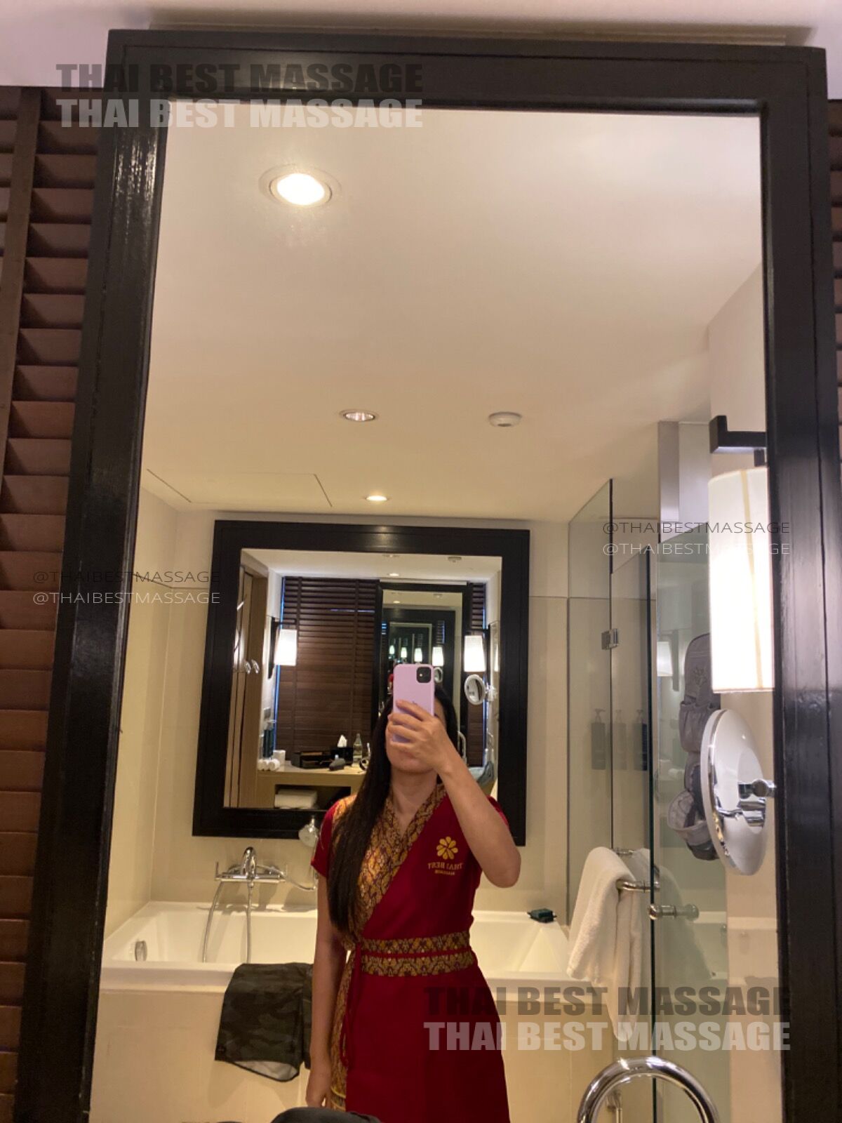 THAI BEST MASSAGE Therapist Apple