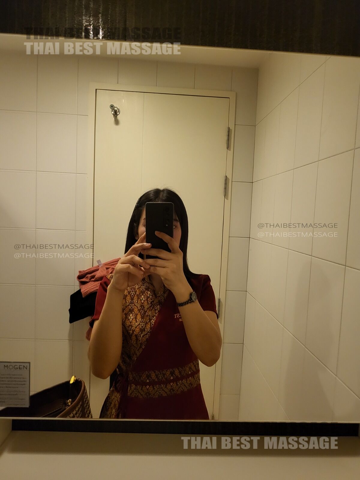 Oil massage Experience at Park 19 Hotel