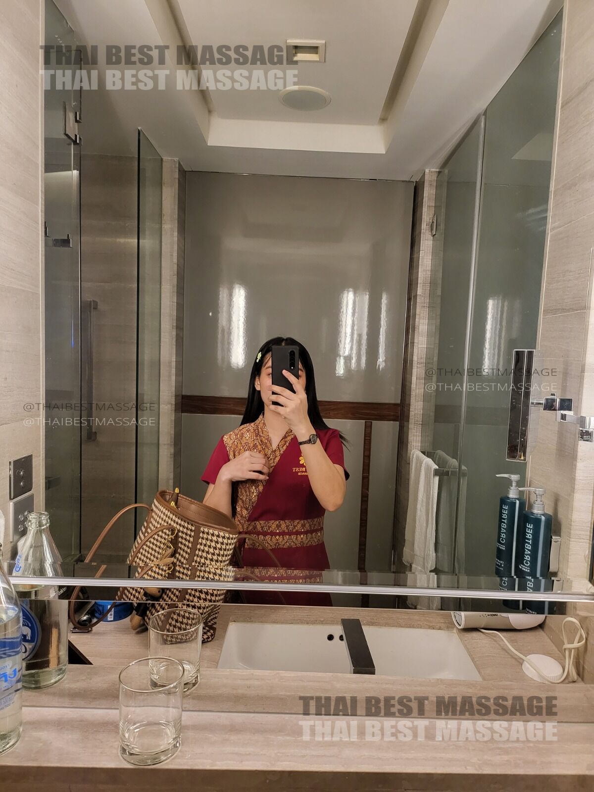 타이 베스트 마사지: 방콕에서 편안함을 전달하는 하루