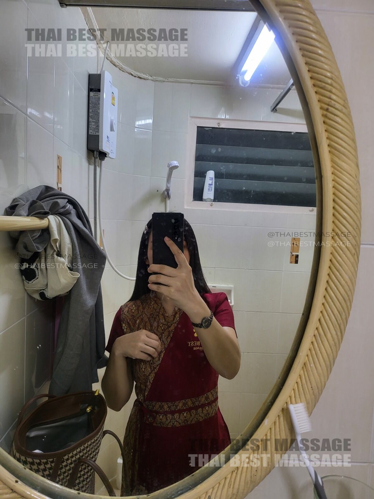 방콕 전역에 타이 마사지 행복을 전달하는 하루