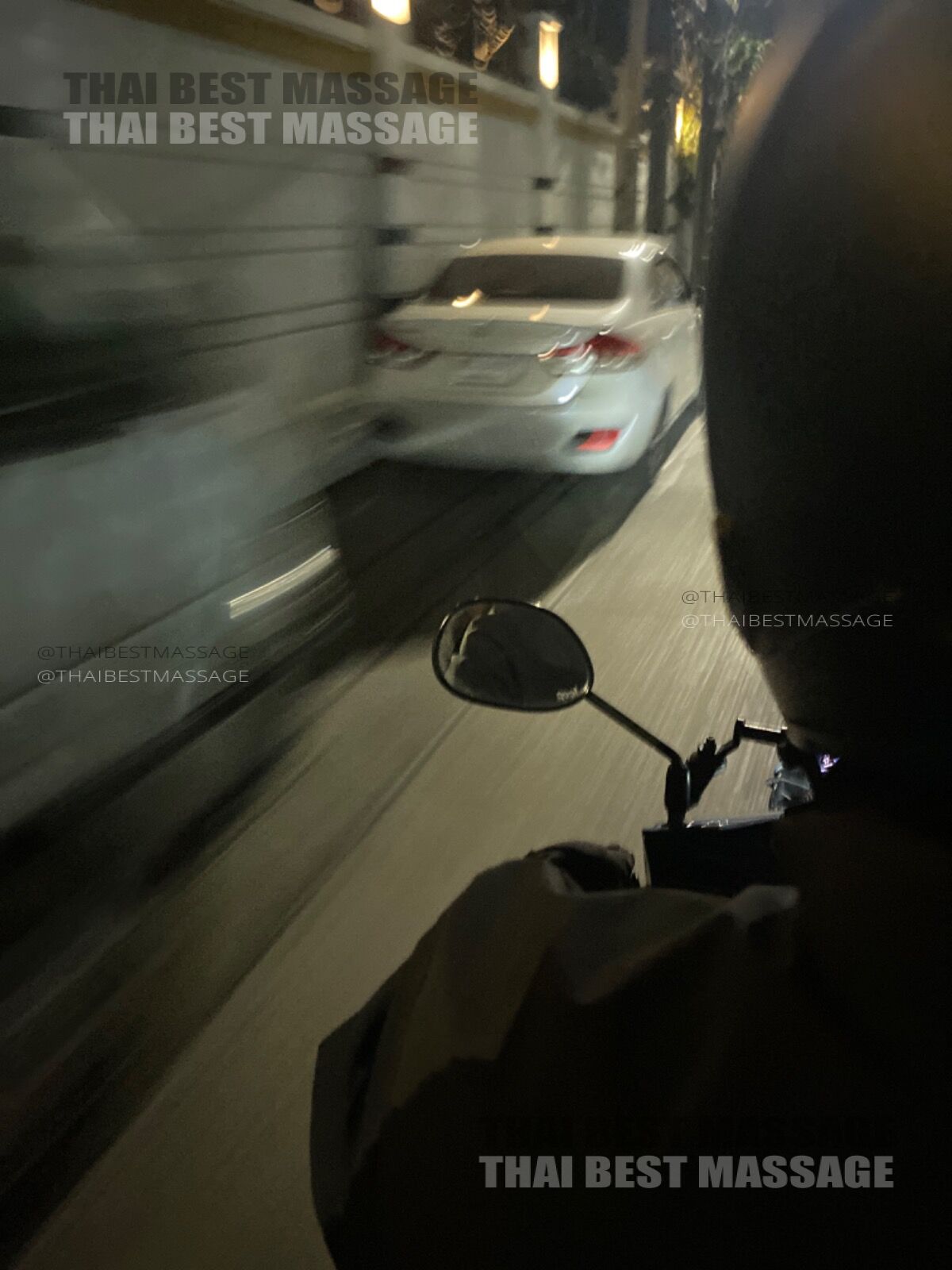 Tierra Residences에서의 태국 마사지 세션